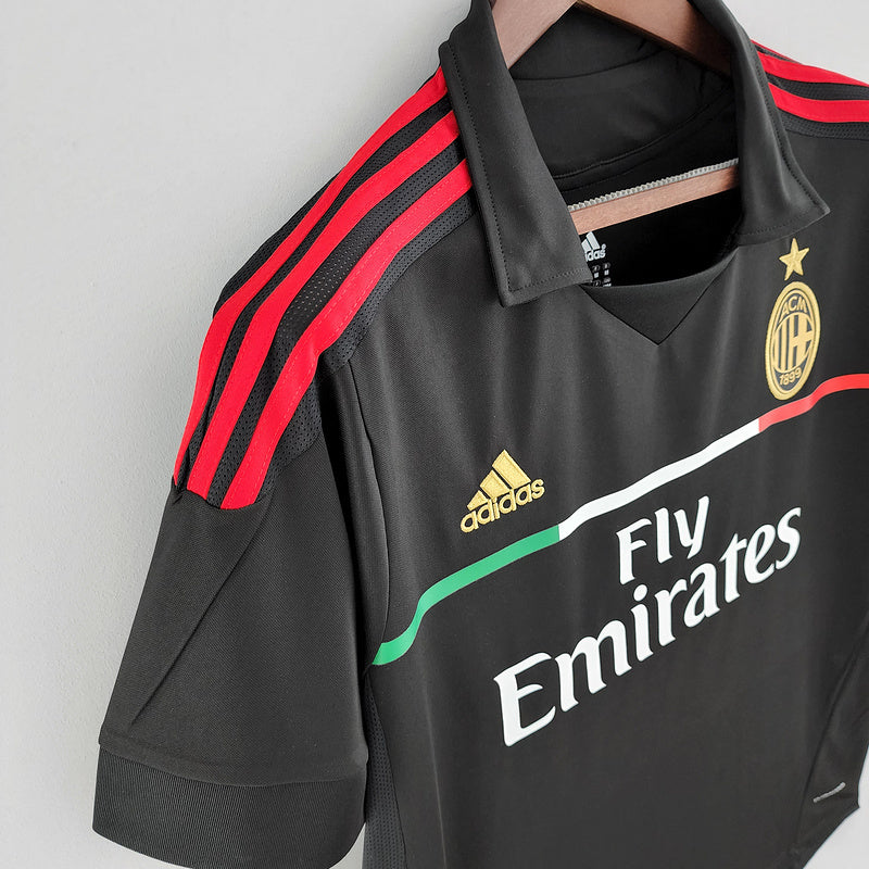 Retro 11∕12 AC Milan Third Away (595F)