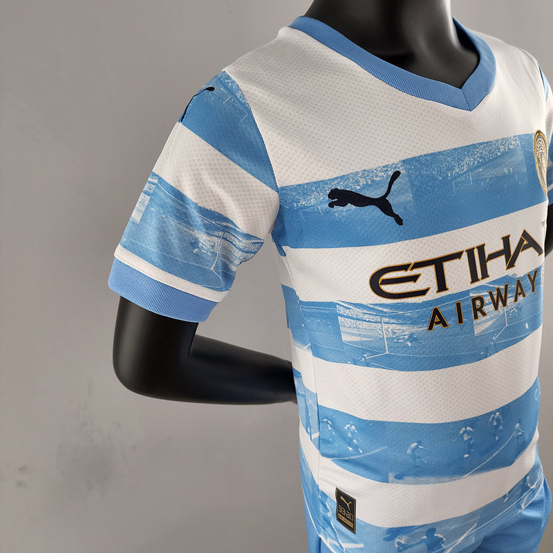 22/23 Kids kit Manchester City Limited Edition - Blue & White (3606)