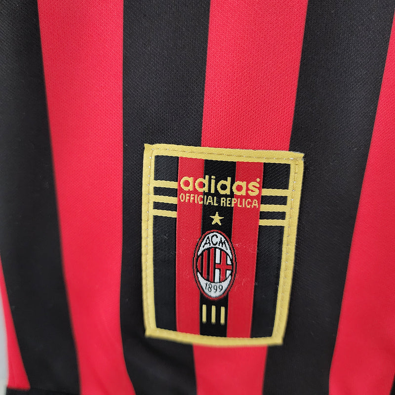 Retro Long Sleeve 99∕00 AC Milan home (A739)