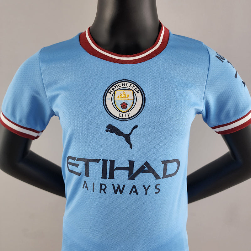 22/23 kids kit Manchester City home (862E)