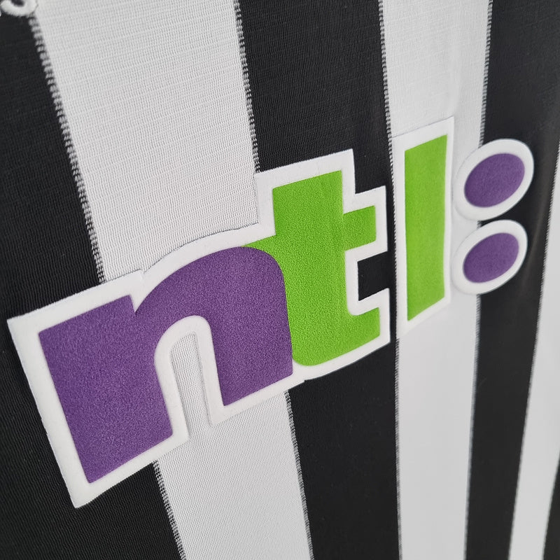Retro 00∕01 Newcastle United home (4C8A)