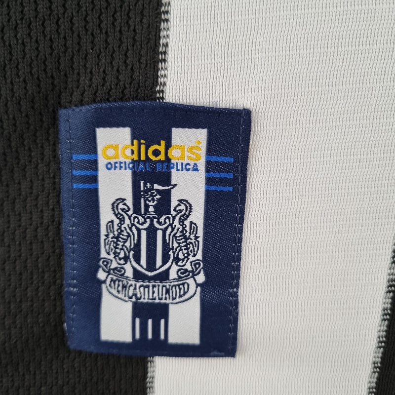 Retro 00∕01 Newcastle United home (4C8A)