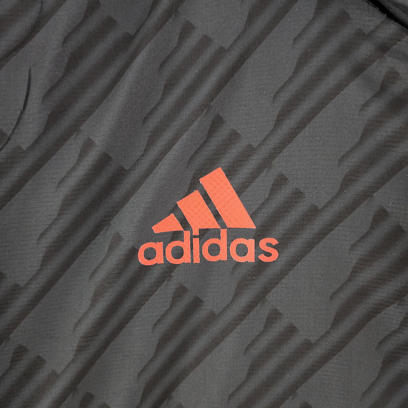 2022 M-U Windbreaker Black Red Edge (83FD)
