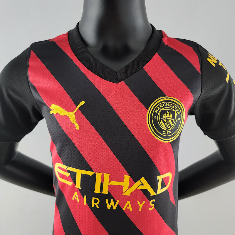 22/23 Kids Manchester City away (D585)