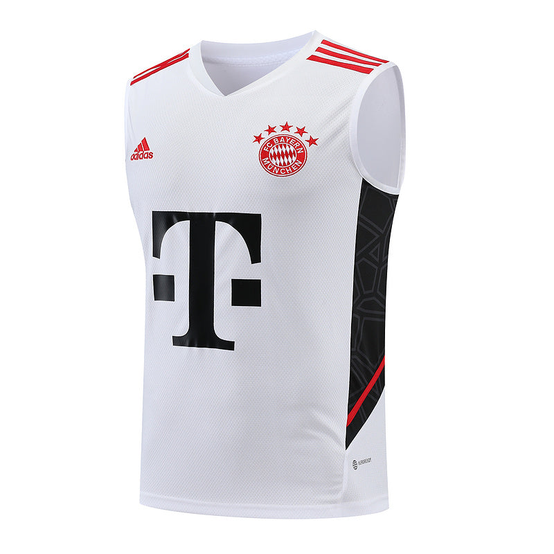 23/24 Bayern Munich Training Kit White (3C08)