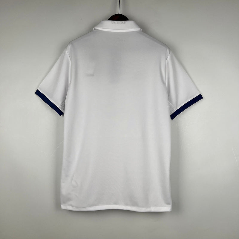 Retro Real Madrid 16∕17 Home (F639)