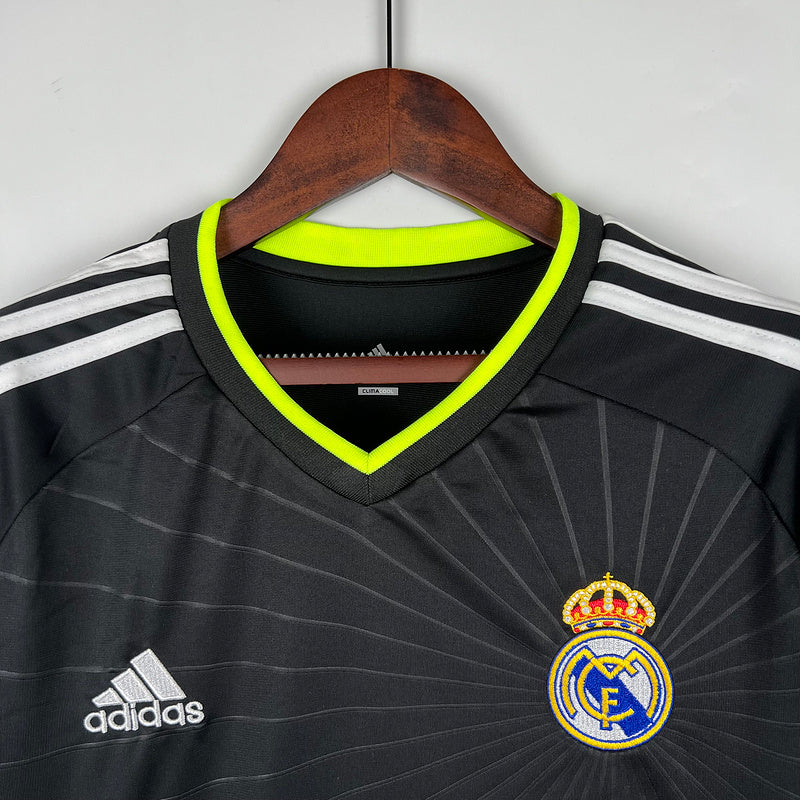 Retro Real Madrid 10∕11 Away (672A)