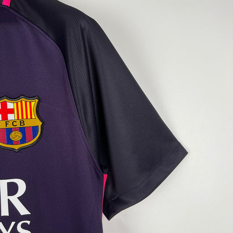 Retro Barcelona 16∕17 Away (C14D)