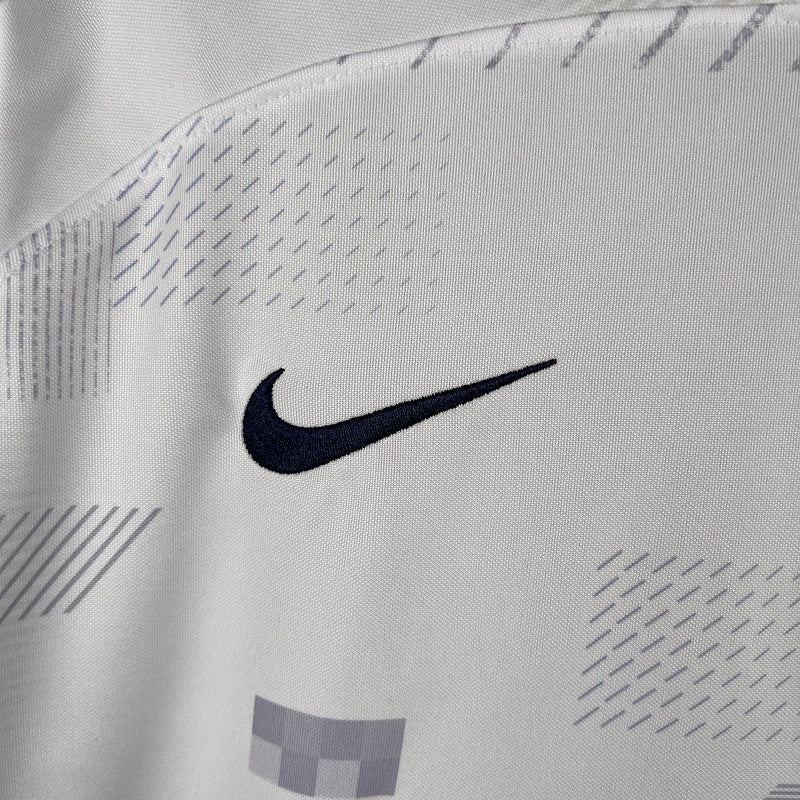 23∕24 Long Sleeve Tottenham Home (14C7)