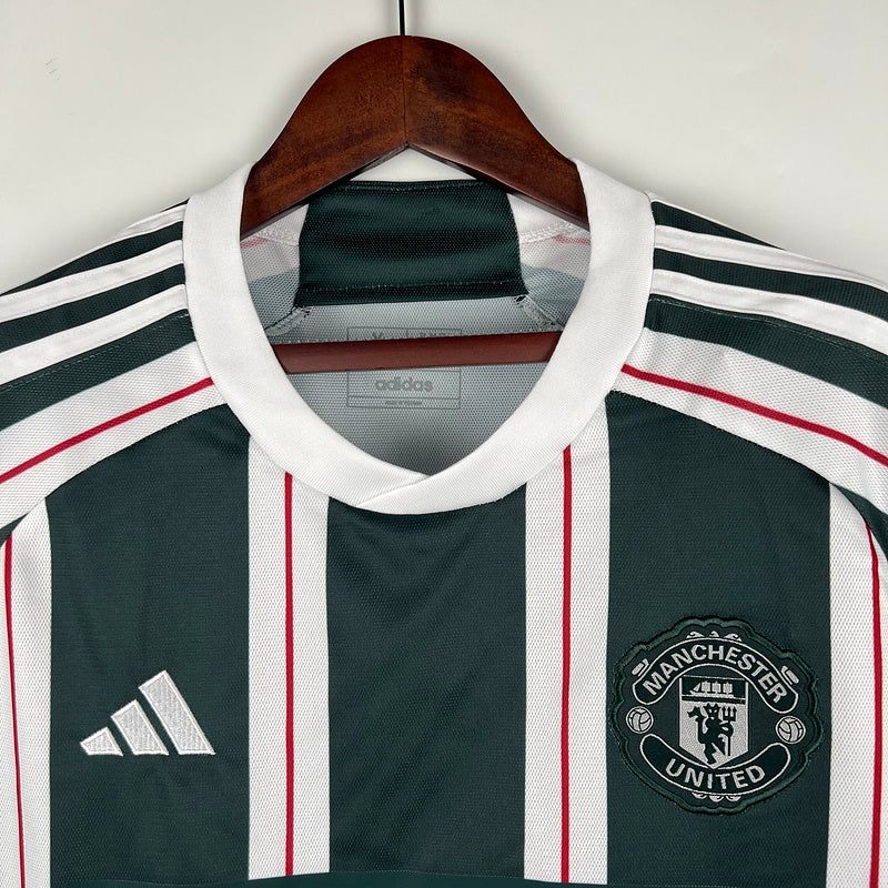 23∕24 Manchester United Away (D6BE)