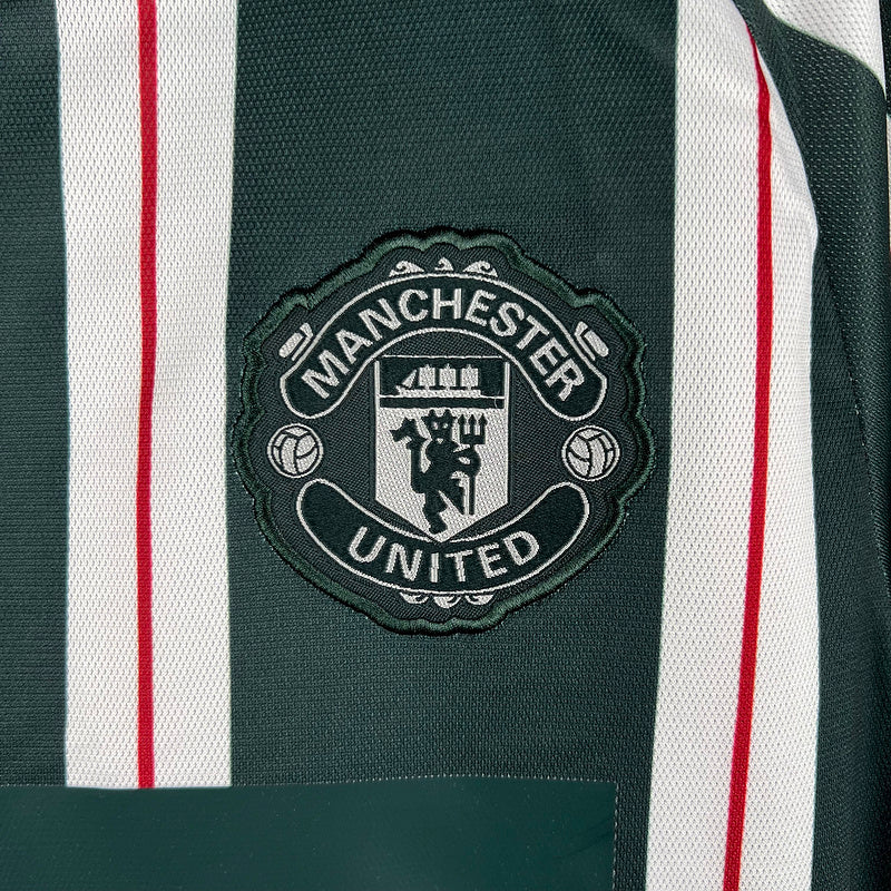 23∕24 Manchester United Away (D6BE)