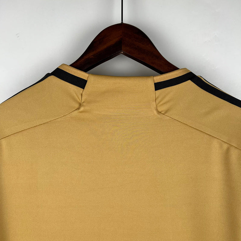 23/24 Real Madrid Training Jersey (C31B)