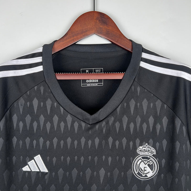 23/24 GoalKeeper Real Madrid - Black (5BFD)