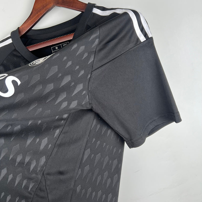 23/24 GoalKeeper Real Madrid - Black (5BFD)