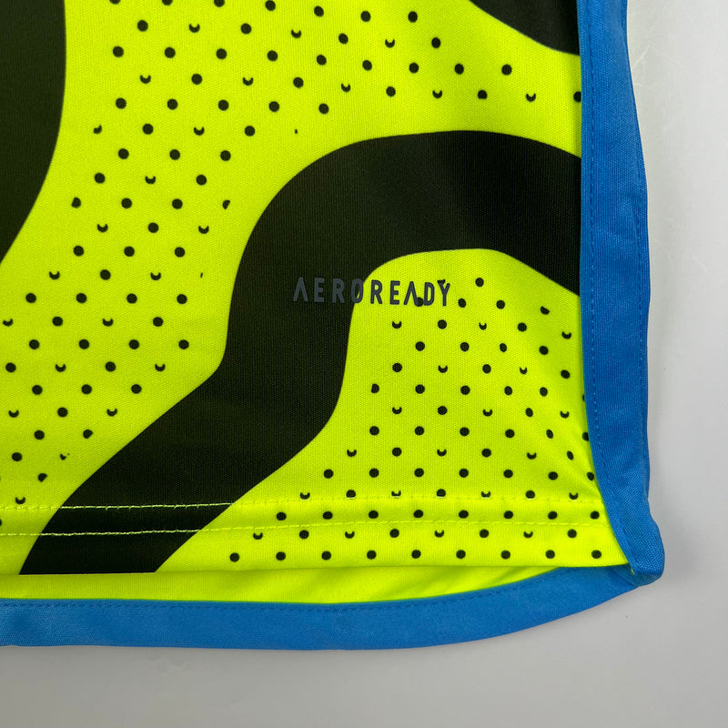 23∕24 Arsenal away (50D2)