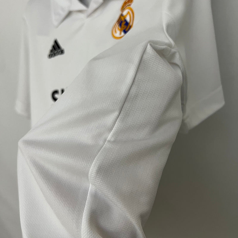 Retro Real Madrid 02∕03 Home (94A7)