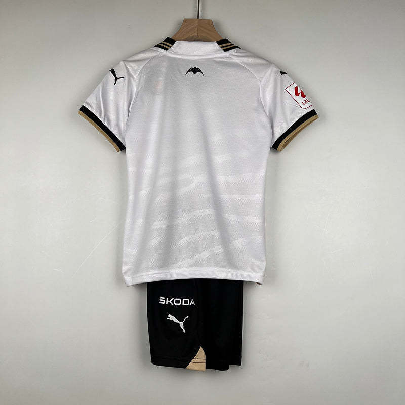 23/24 Kids Valencia Home (99CD)