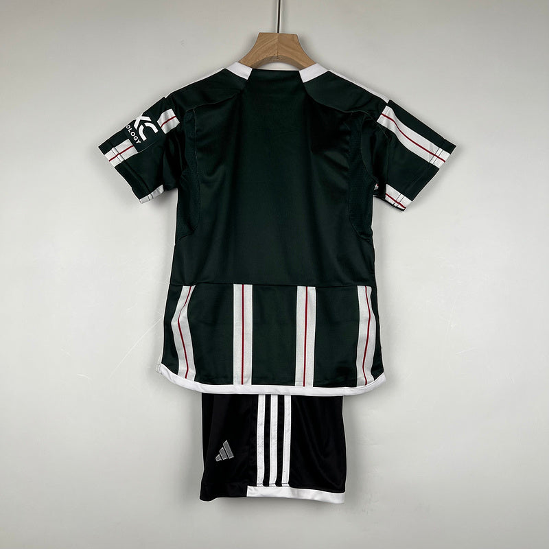 23/24 Kids Manchester United away (57A4)