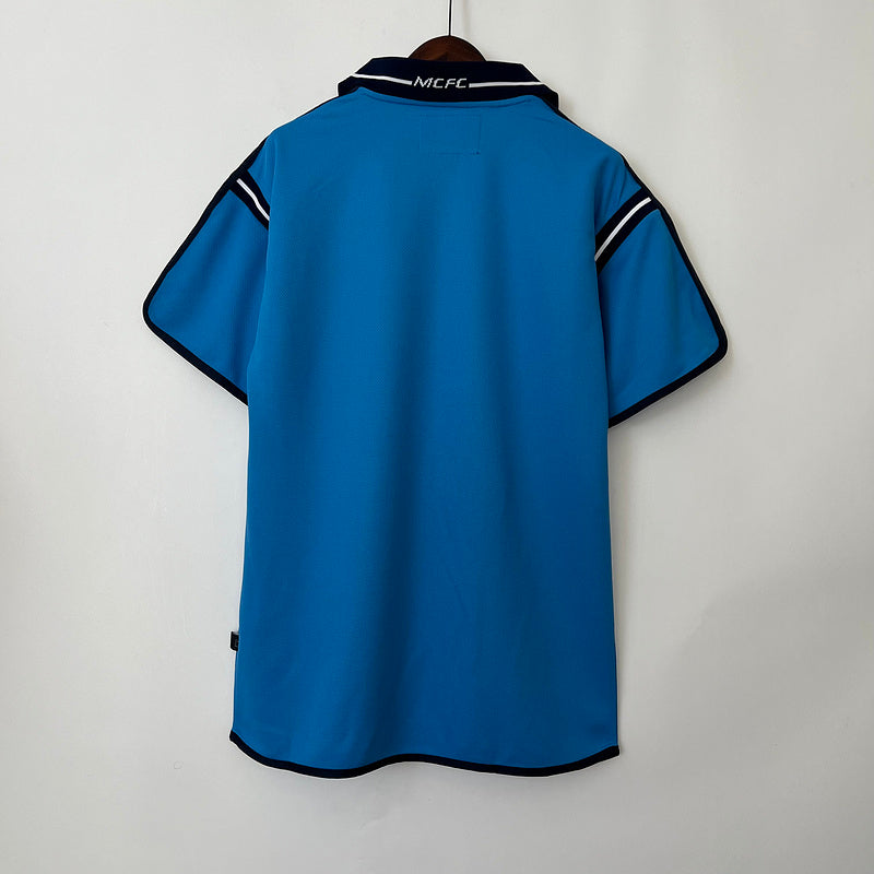 Retro Manchester City 01∕02 Home (63DE)