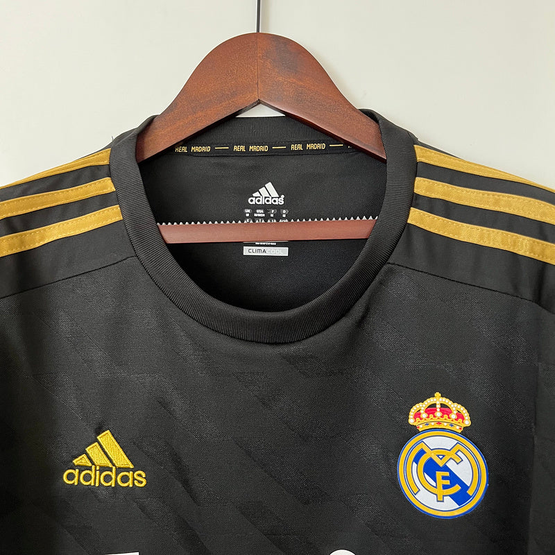 Retro Long Sleeve Real Madrid 11∕12 Away (2158)