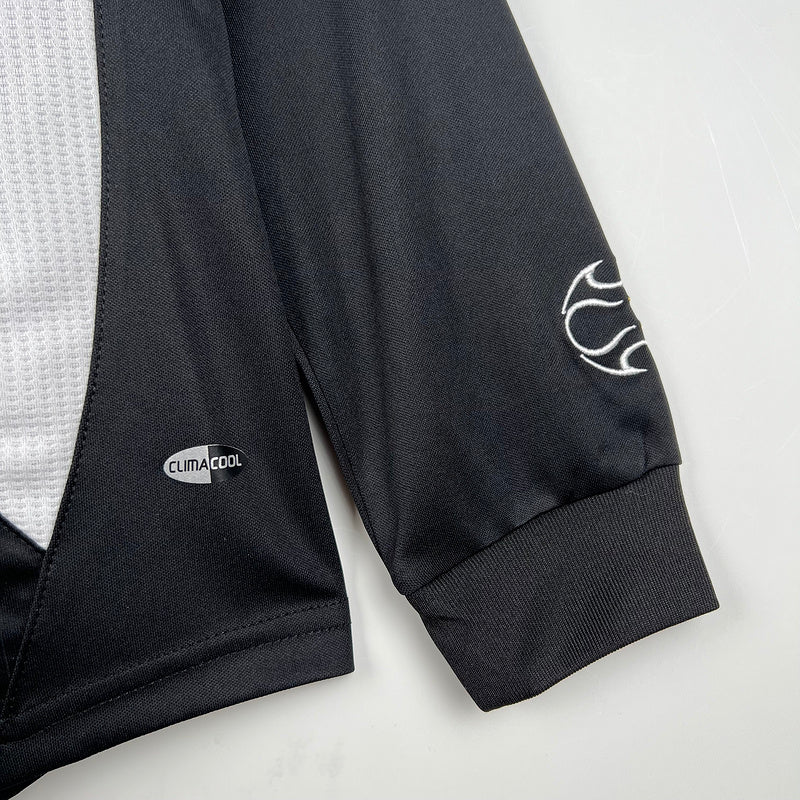 Retro Long Sleeve Real Madrid 06∕07 Third Away (04AA)