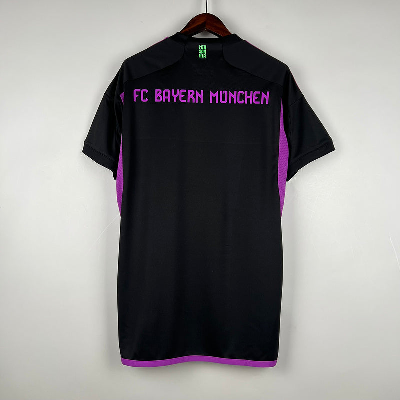 23/24 Bayern Munich Away (A4F1)