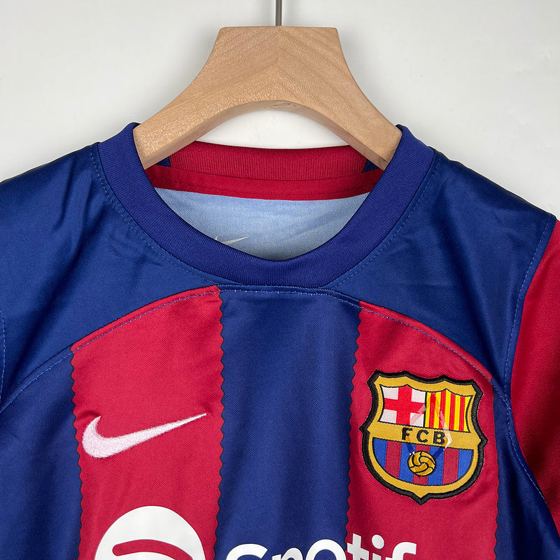 23/24 Kids Barcelona home (E088)