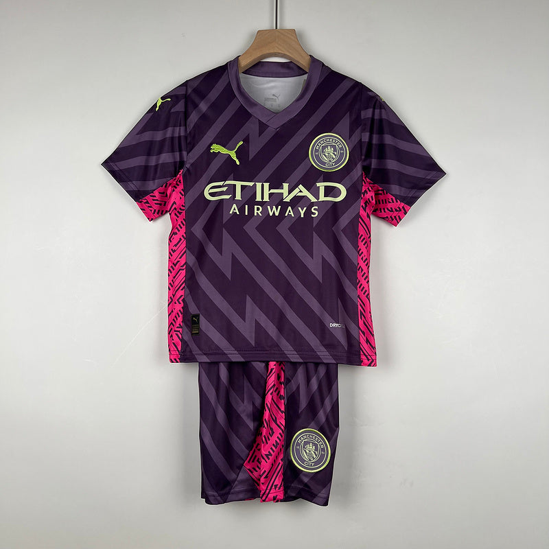 23/24 Kids GoalKeeper Manchester City (2FBB)