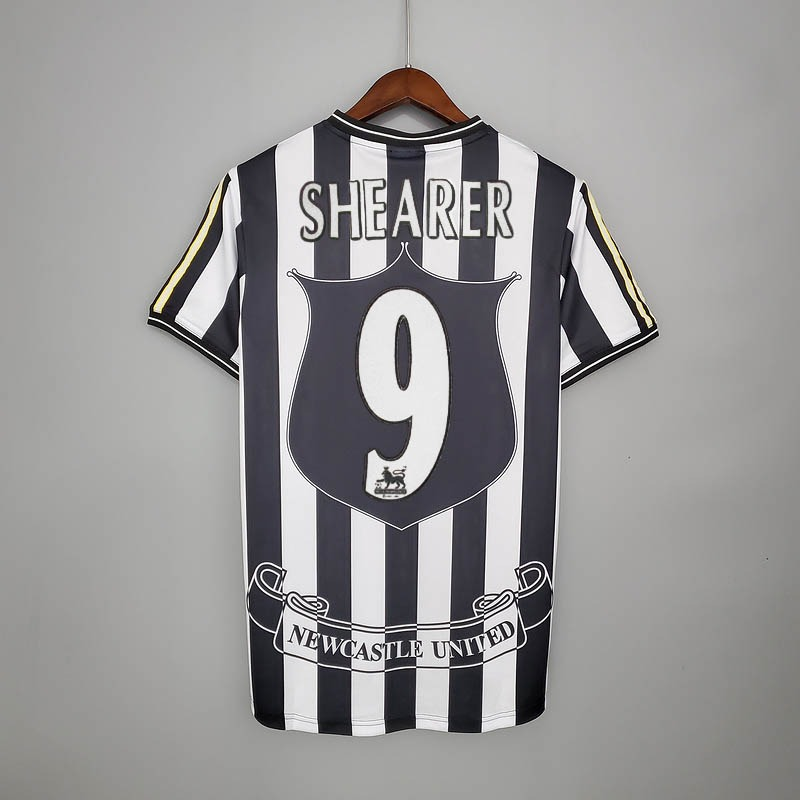 Retro 97∕99 Newcastle United home (D39E)
