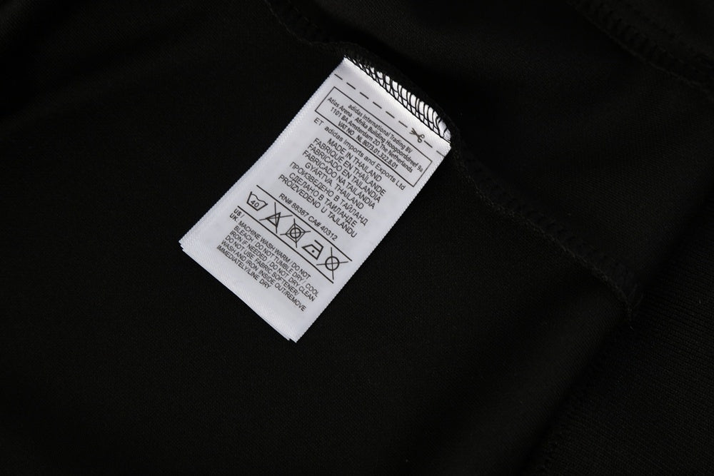 25/26 Tuta Manchester United Originals Retrò