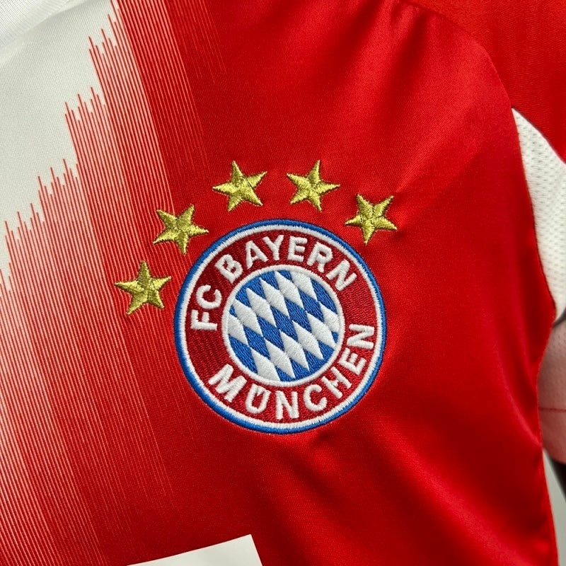 25/26 FC Bayern Monaco Home