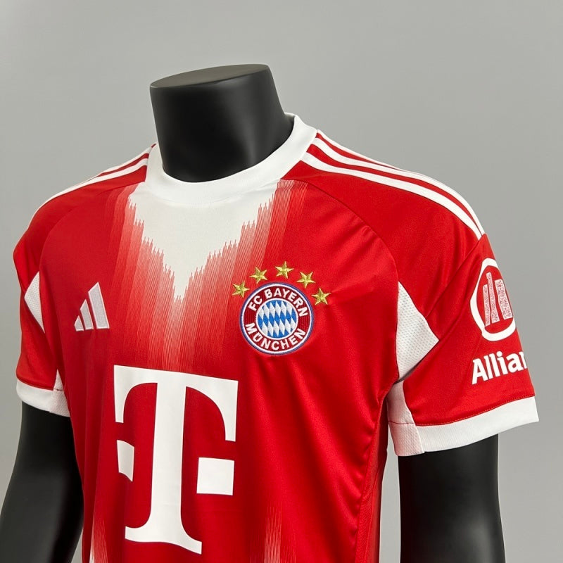 25/26 FC Bayern Monaco Home