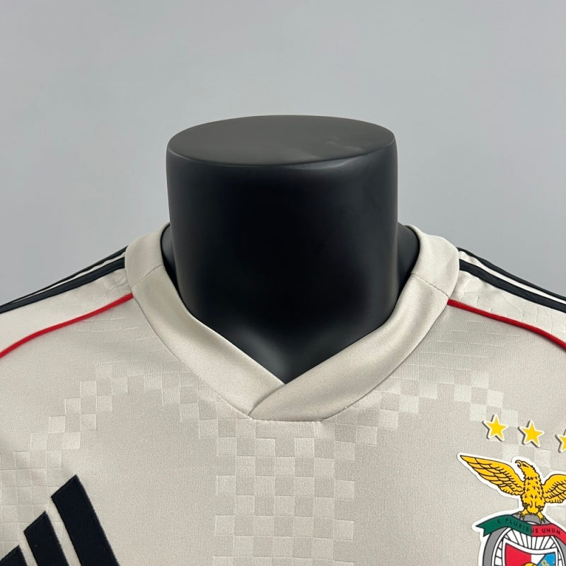 25/26 Benfica Away