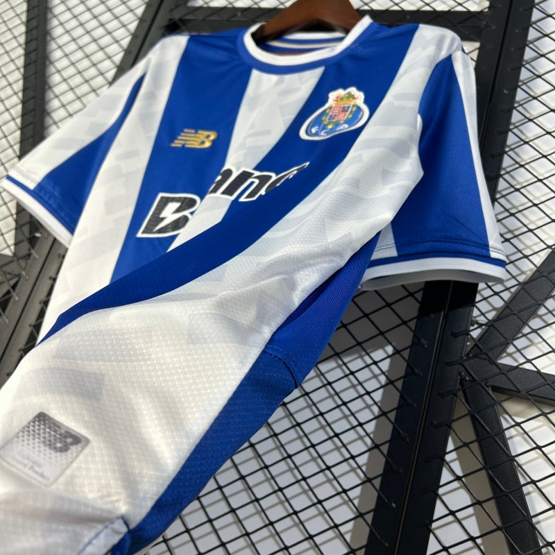 25/26 Porto Home
