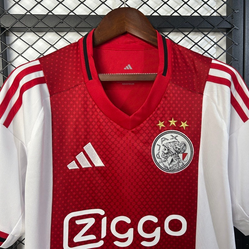 25/26 Ajax Home