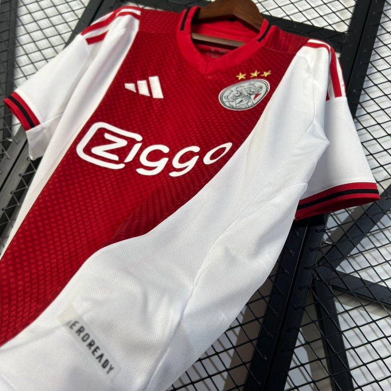25/26 Ajax Home