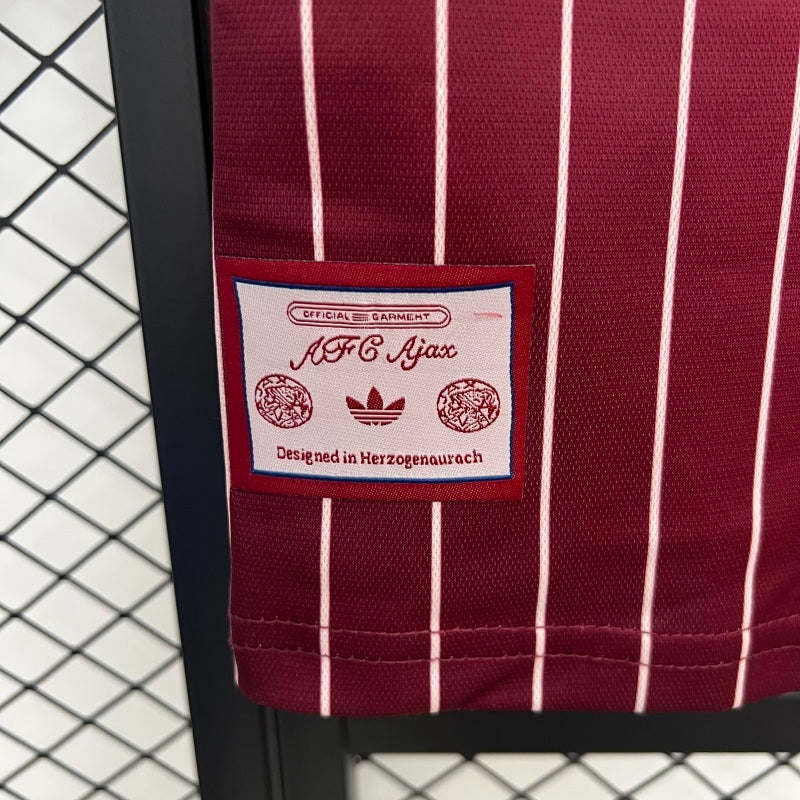 25/26 Ajax Retro Edition