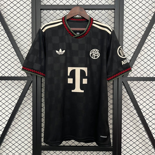 25/26 FC Bayern Monaco Third Away