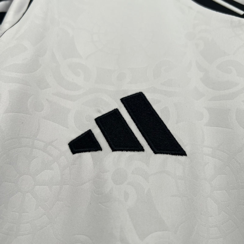 25/26 Fulham Home