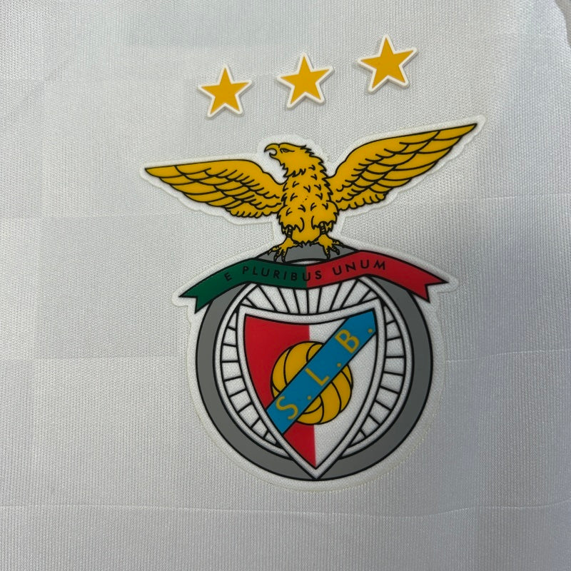 25/26 Benfica Third away
