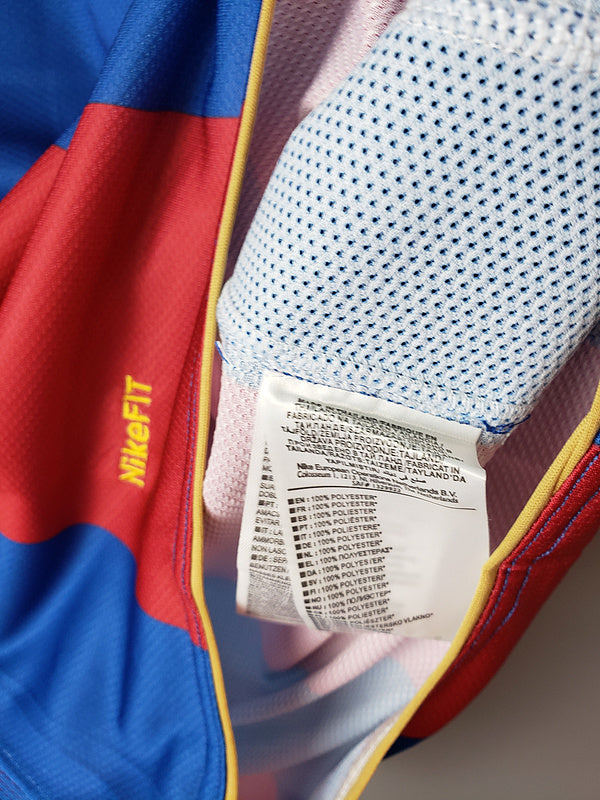 Retro 07∕08 Barcellona home (1041)