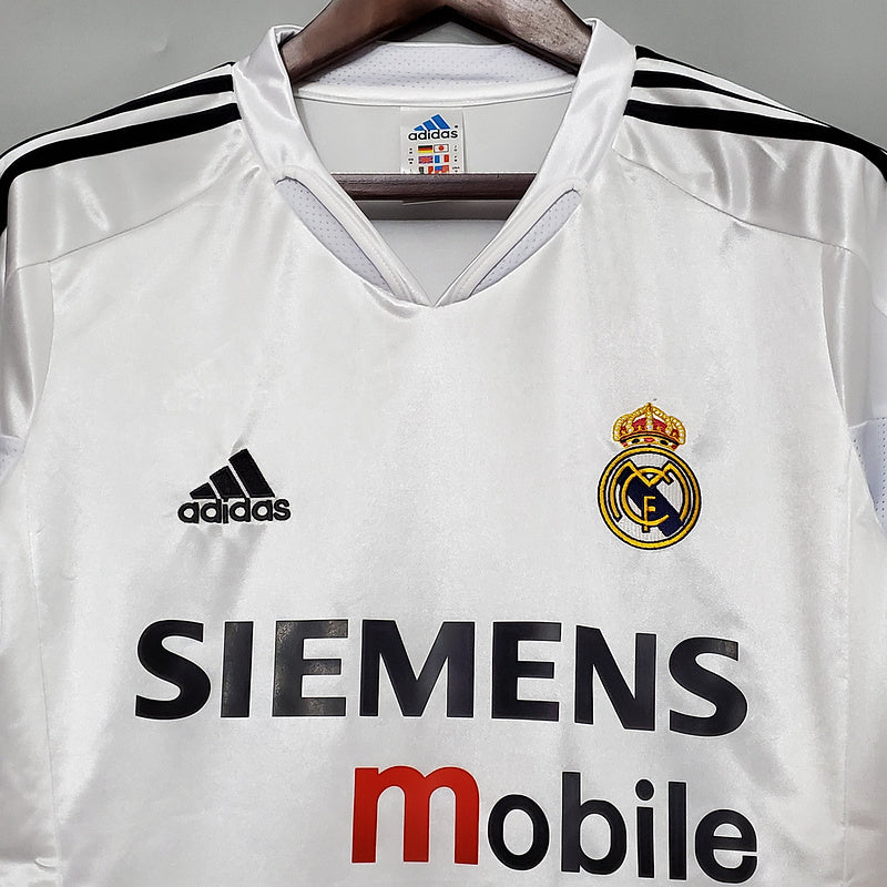 Retro 04∕05 Real Madrid home (3218)