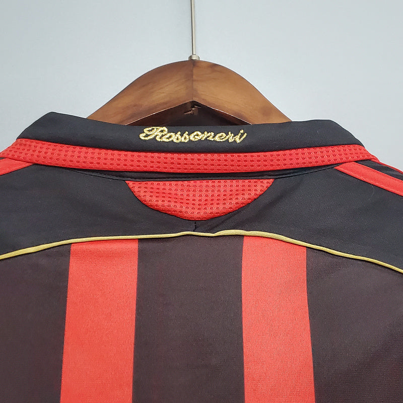 Retro 06∕07 AC Milan home (2252)
