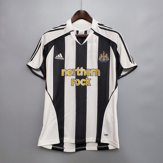 Retro 05∕06 Newcastle United home (1C32)