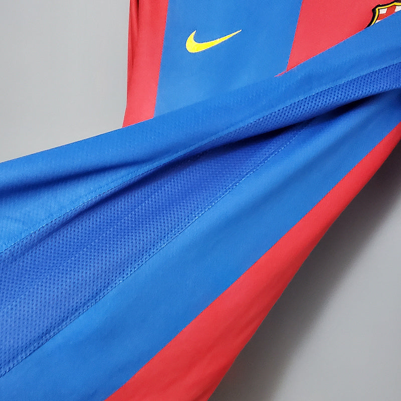 Retro Barcelona 06∕07 Long sleeve home (C72D)