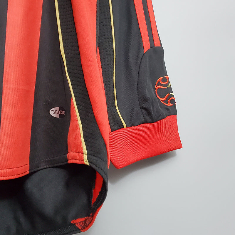 Retro 06∕07 AC Milan Long sleeve home (B424)