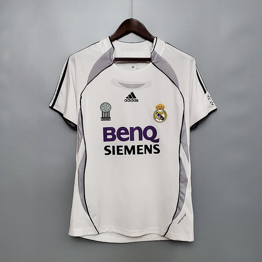 Retro Real Madrid 06∕07 home (1A43)
