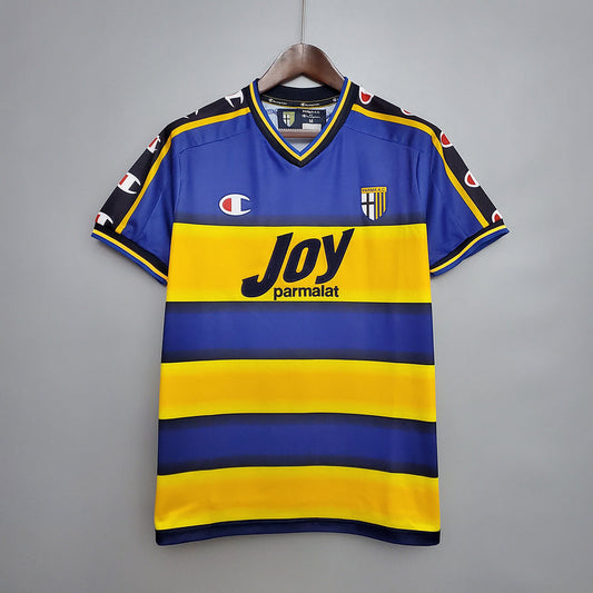Retro Parma 01∕02 home (03BC)