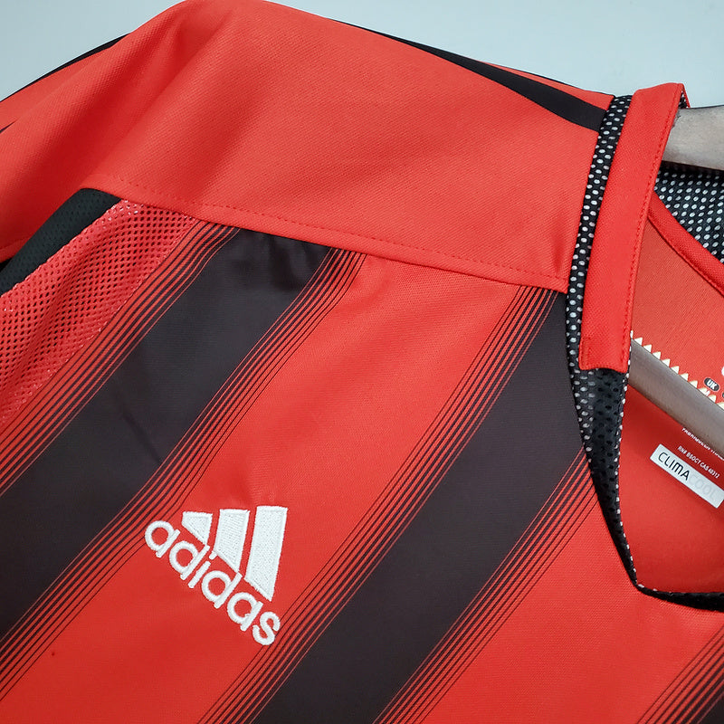 Retro 04∕05 AC Milan home (04D0)