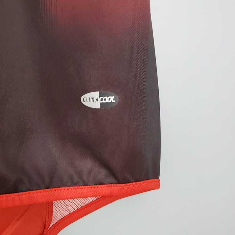 Retro 04∕05 AC Milan home (04D0)